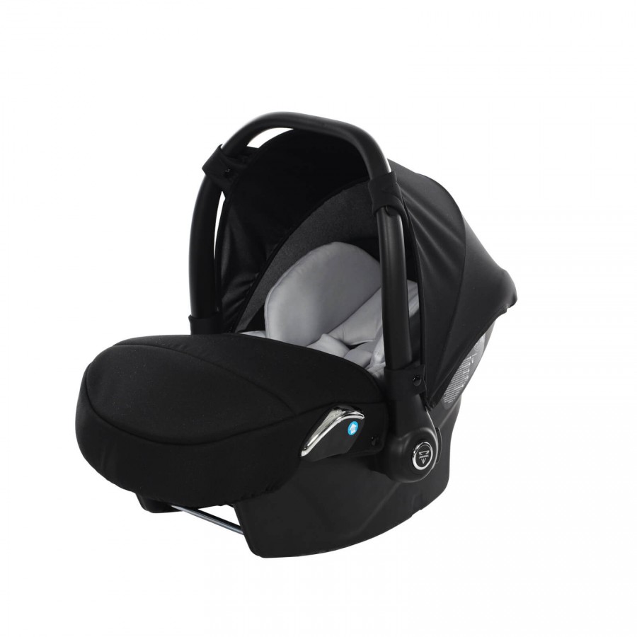 Junama Babyschale/Autositz Satin 01